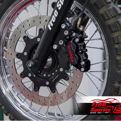 4 piston brake kit for Triumph Bonneville and Scrambler Freespirits