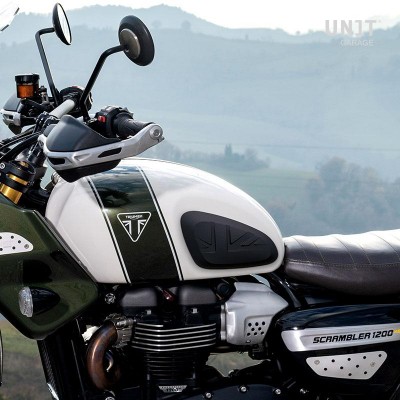 Rubber side protectors for Triumph classic and new classic Unitgarage tanks