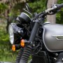 Kit supporto faro e regolatore tensione per Triumph Bonneville T100 e T120 dal 2017