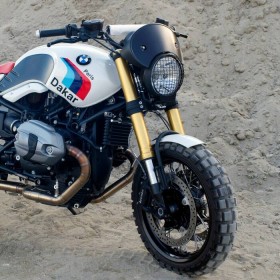 BMW R NineT Roadster Bullymachine number plate