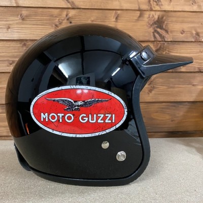 Casco modello Bandit Extra Slim in Kevlar nero con livrea Moto Guzzi e frontino Biltwell nero